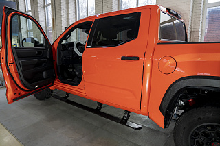 Электрические Пороги ATS для Toyota Tundra II c LED подсветкой (2013-2021)   Под заказ