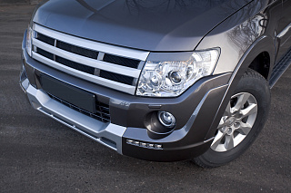 Решетка Радиатора Broomer Design var №1 Mitsubishi Pajero IV 4 (2006-2015)