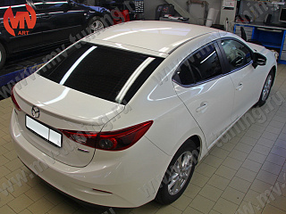 Козырек на стекло Mazda 3 (2013 - 2019) + УСТАНОВОЧНЫЙ КОМПЛЕКТ
